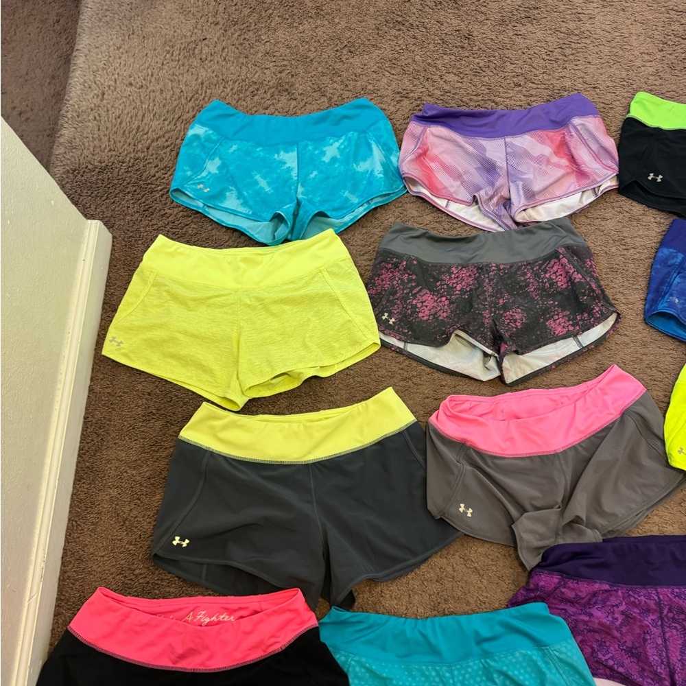 Under Armour Get Set Go Shorts Run HUGE LOT OF 14 RARE HTF DISCONTINUED M - Picture 5 of 7